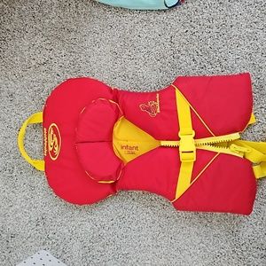 Stohlquist infant life vest